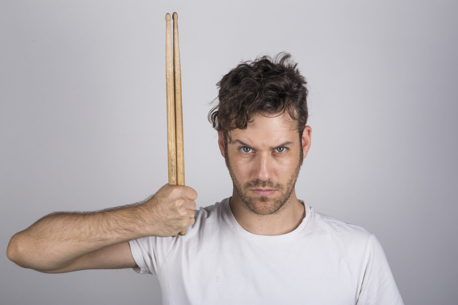 <strong>הוד שריד</strong>הי,
</br>
מורה לתופים בקצב שלך